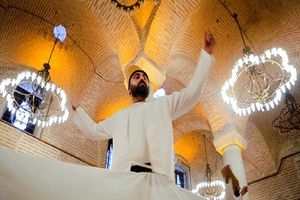 Actividad - Ceremonia de los Derviches Remolinos de Estambul