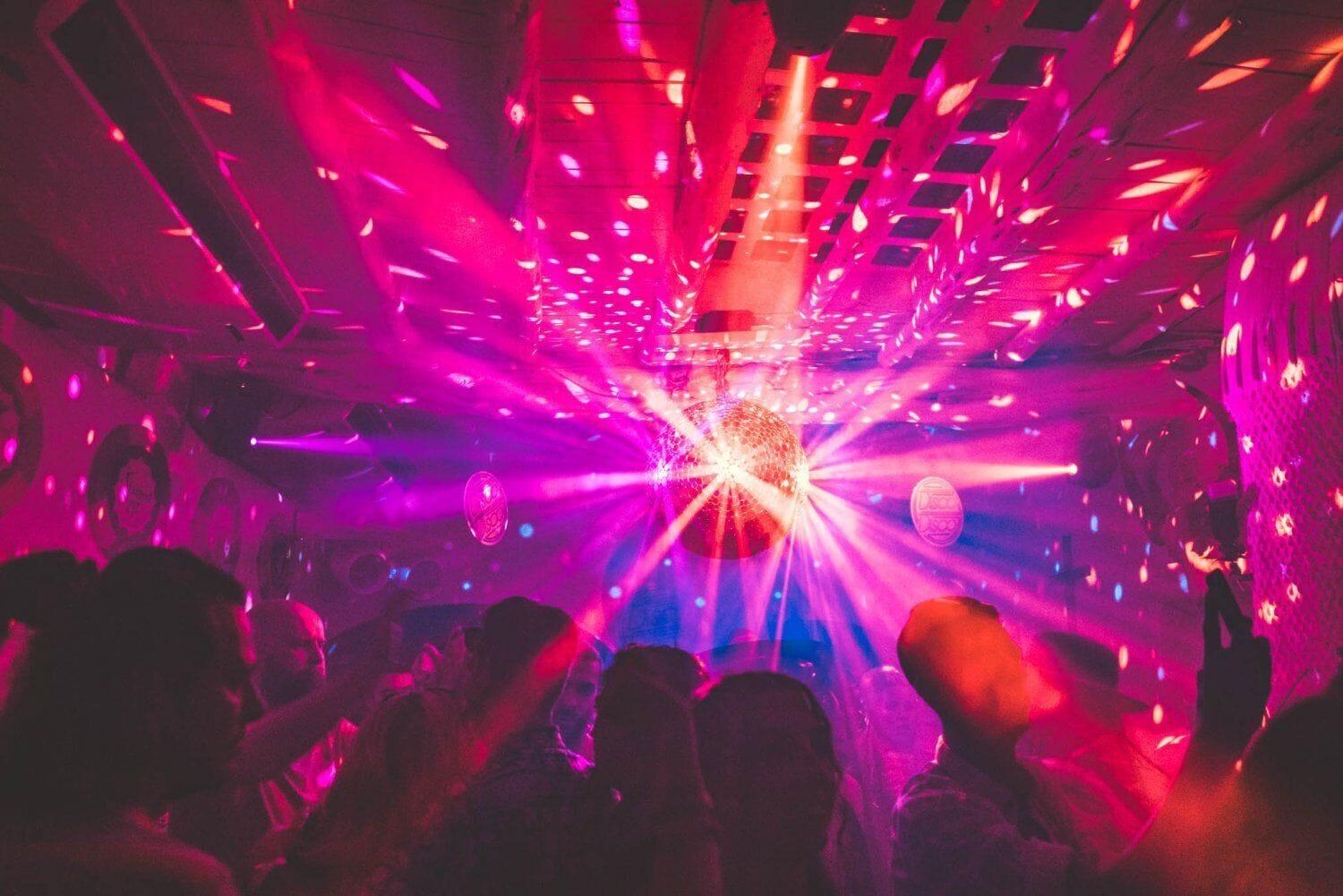 Bar/Salón MINI STUDIOS BEACH