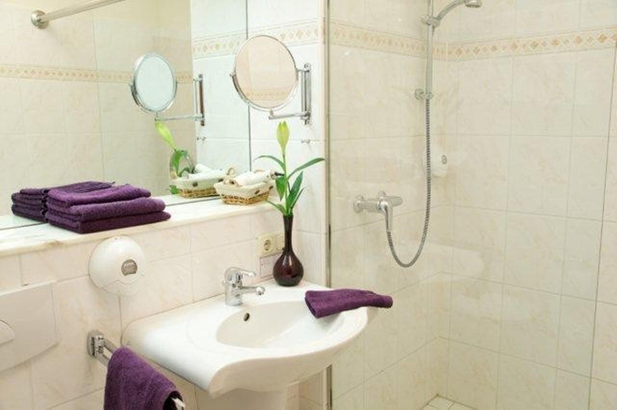 Equipamiento de Habitación PARKHOTEL Rosarium