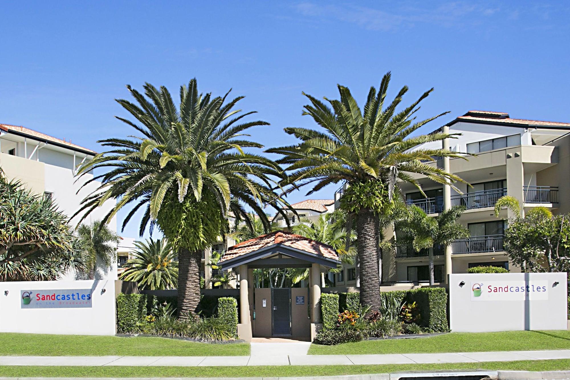 Vista Exterior Sandcastles on the Broadwater