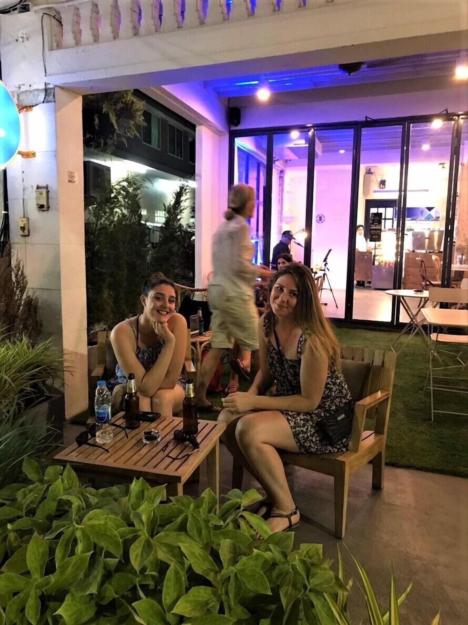 Bar/Salón Spinomad Hostel