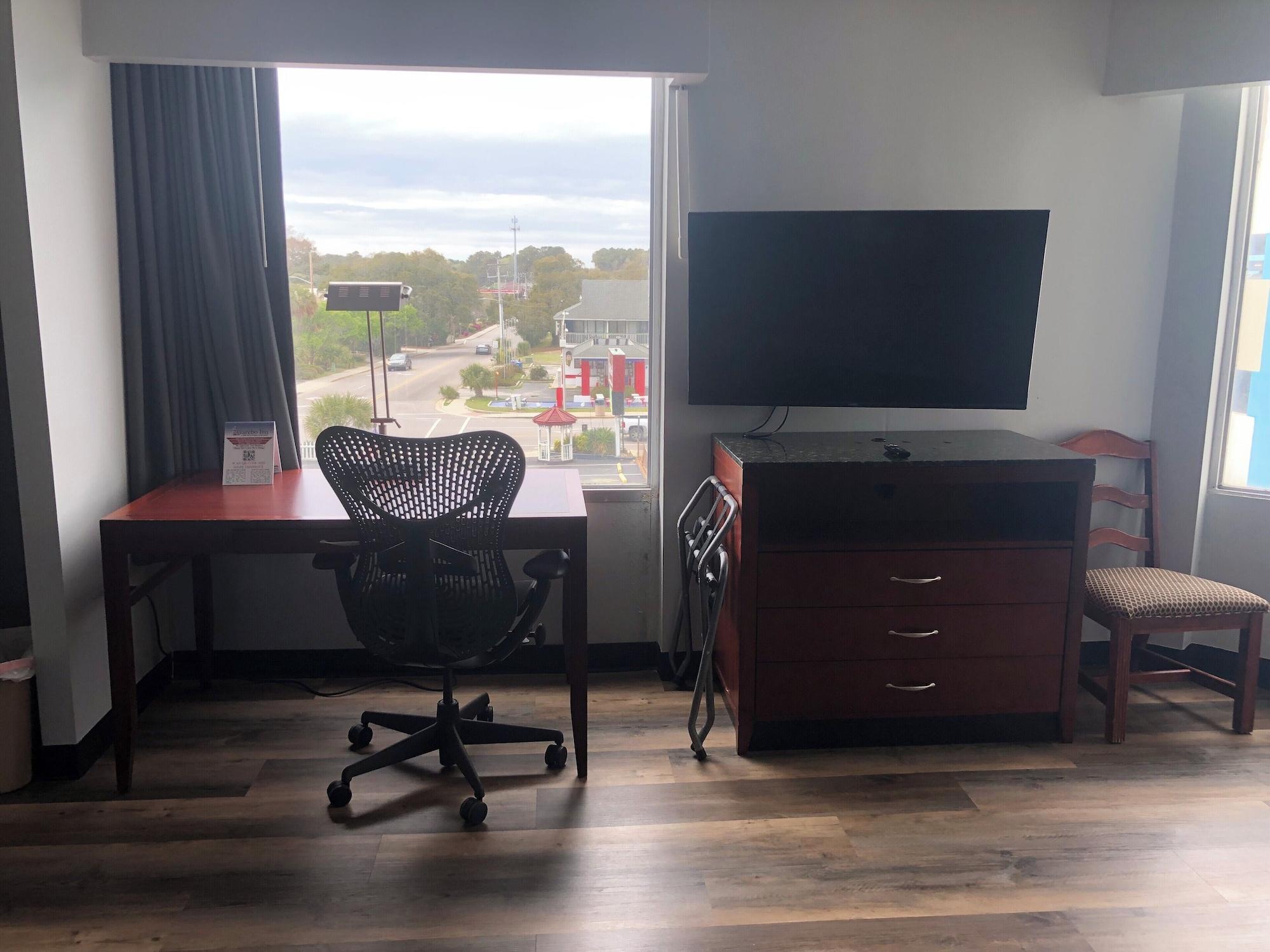 Comodidades del Alojamiento Gazebo Inn Oceanfront