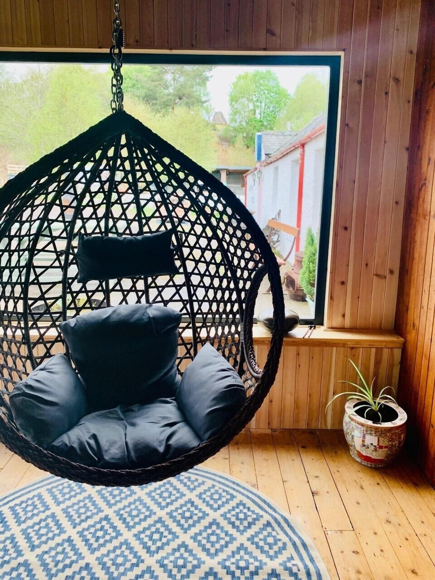 Vista Lobby Invershin Hotel Bunkhouse & Bar