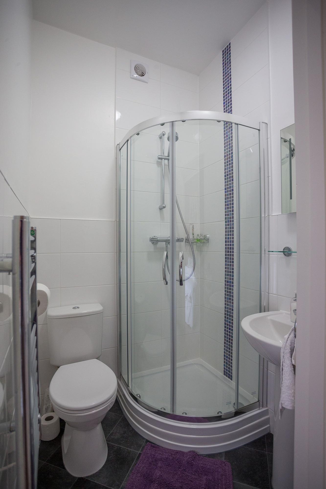 Equipamiento de Habitación Clarendon