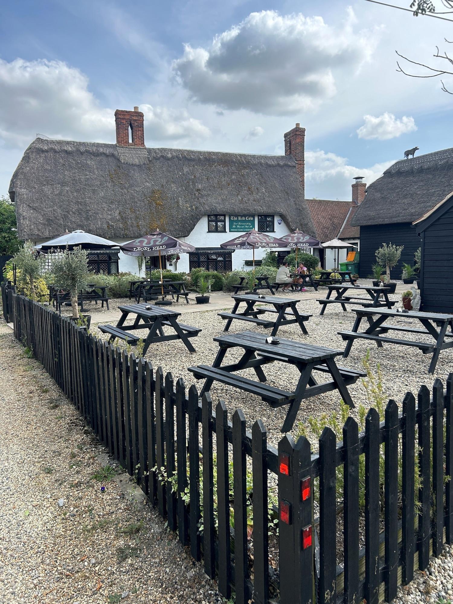 Varios The Red Cow Inn