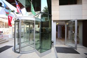 Alojamiento - Grand Nora Hotel