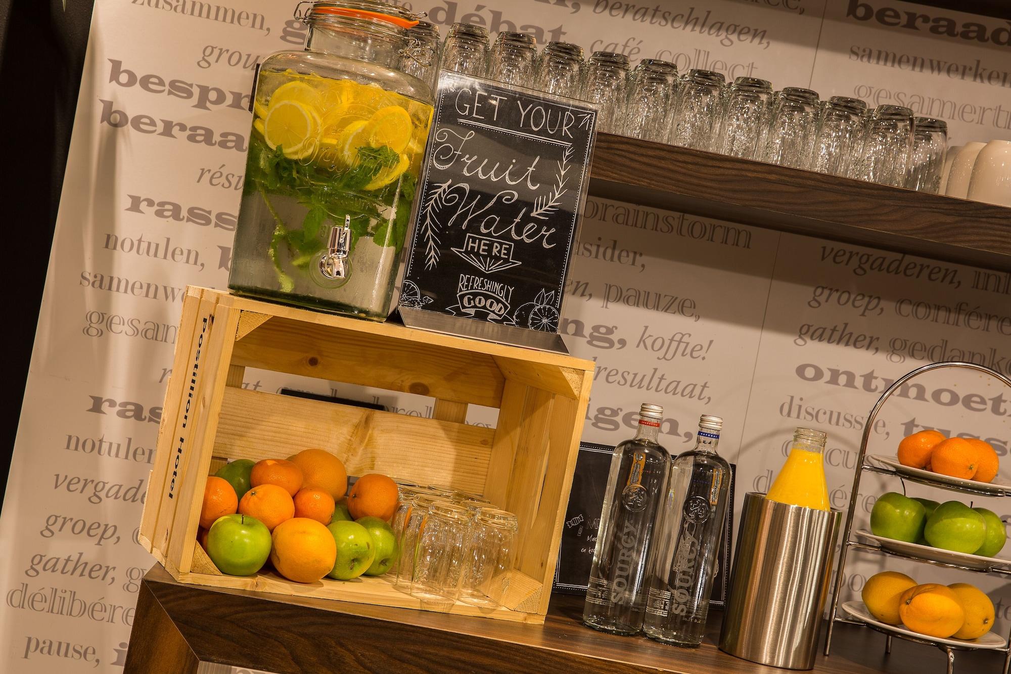 Bar/Salón Postillion Hotel Deventer