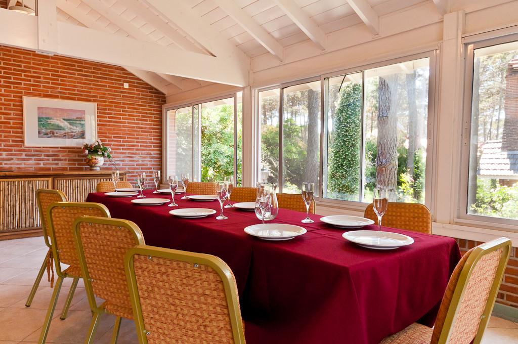Sala de Reuniones Las cuatro estaciones