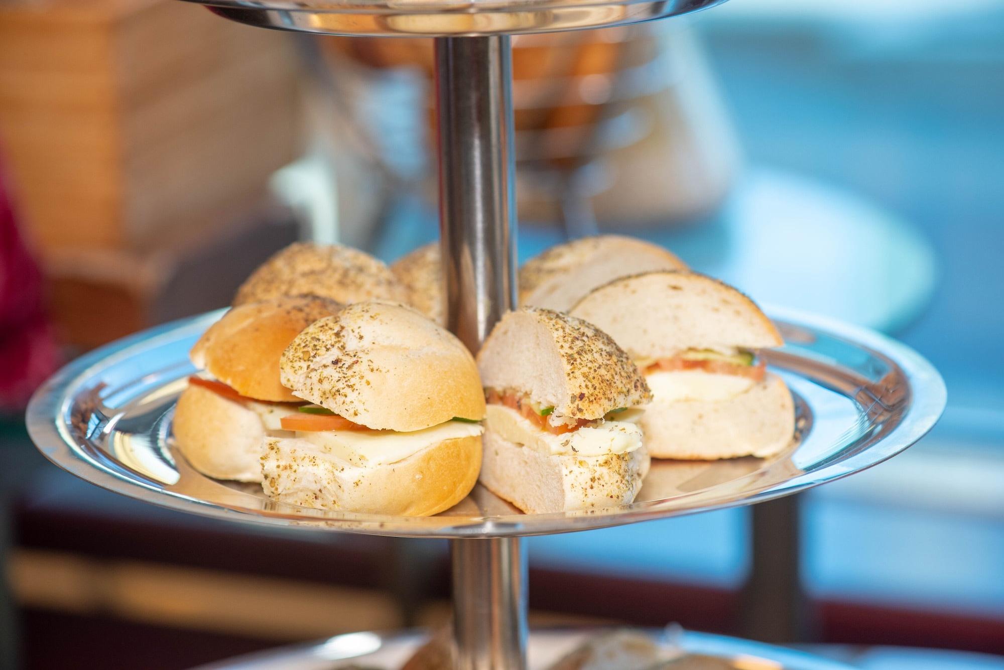 Restaurant Retaj Al Rayyan Hotel