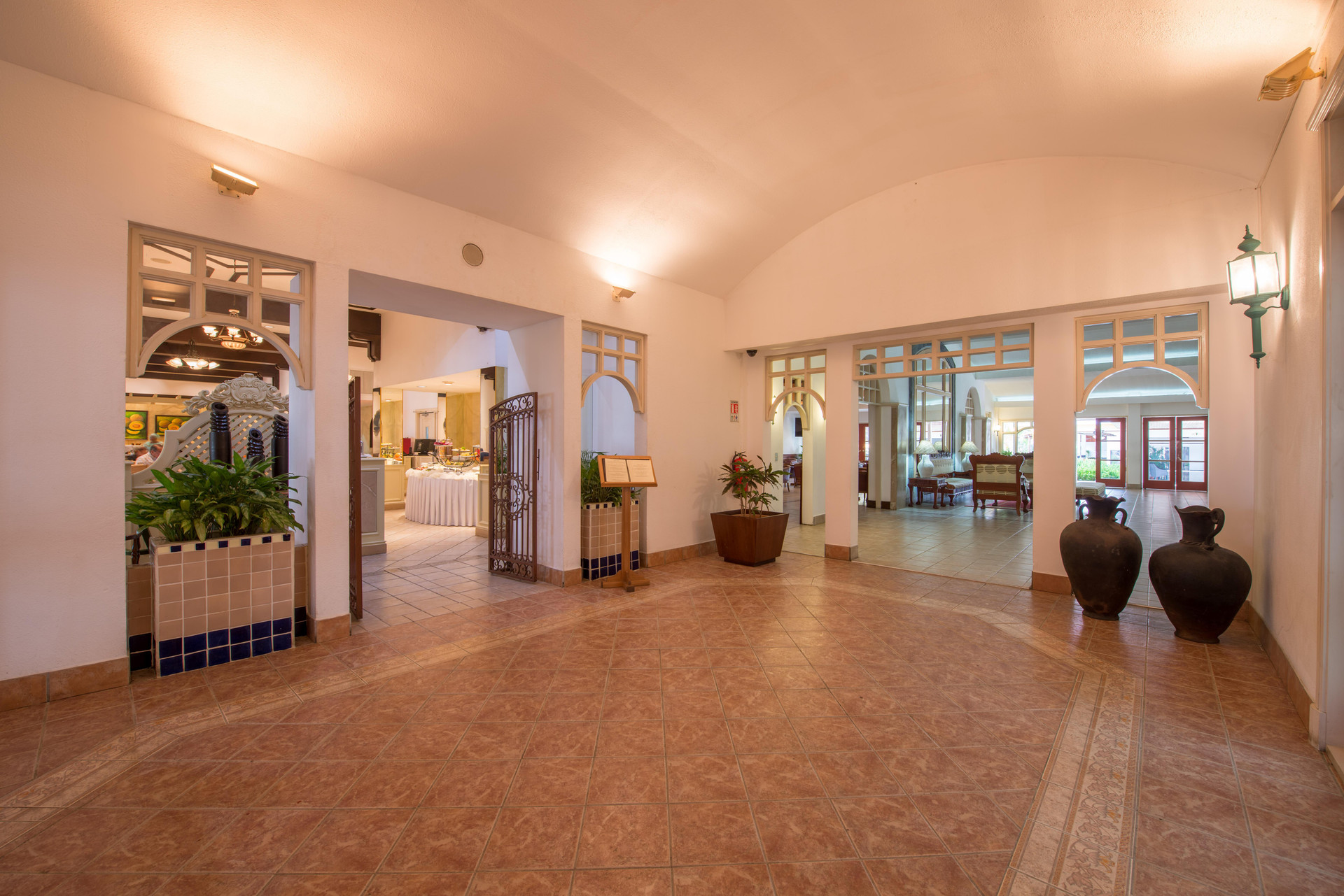 Vista Lobby Hotel Globales Camino Real Managua