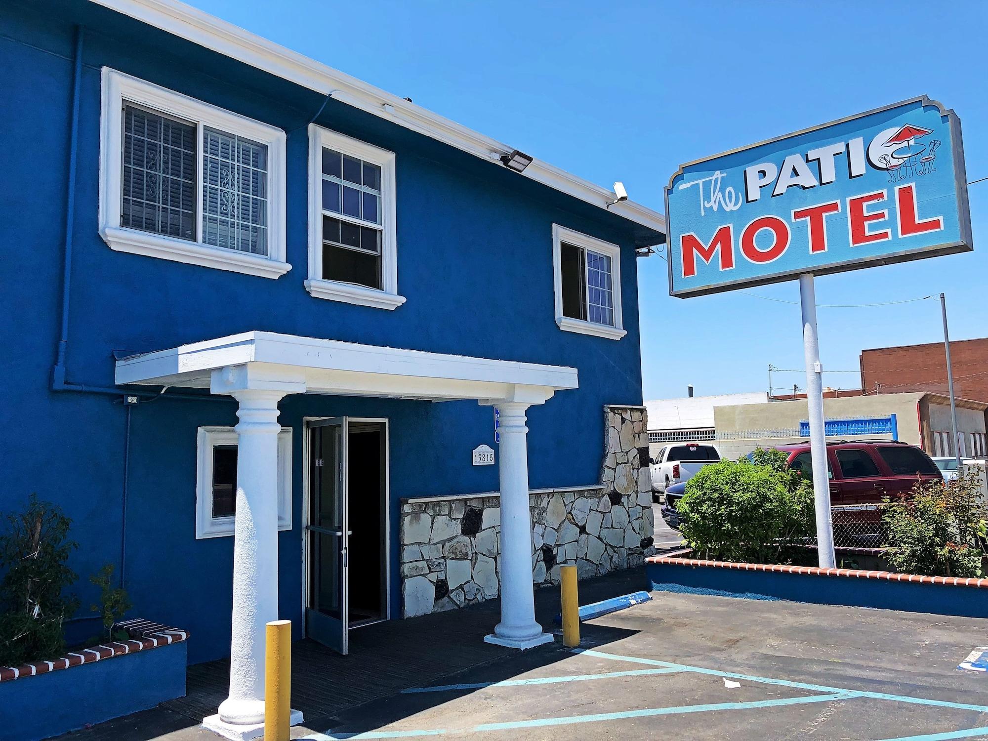 Varios Patio Motel