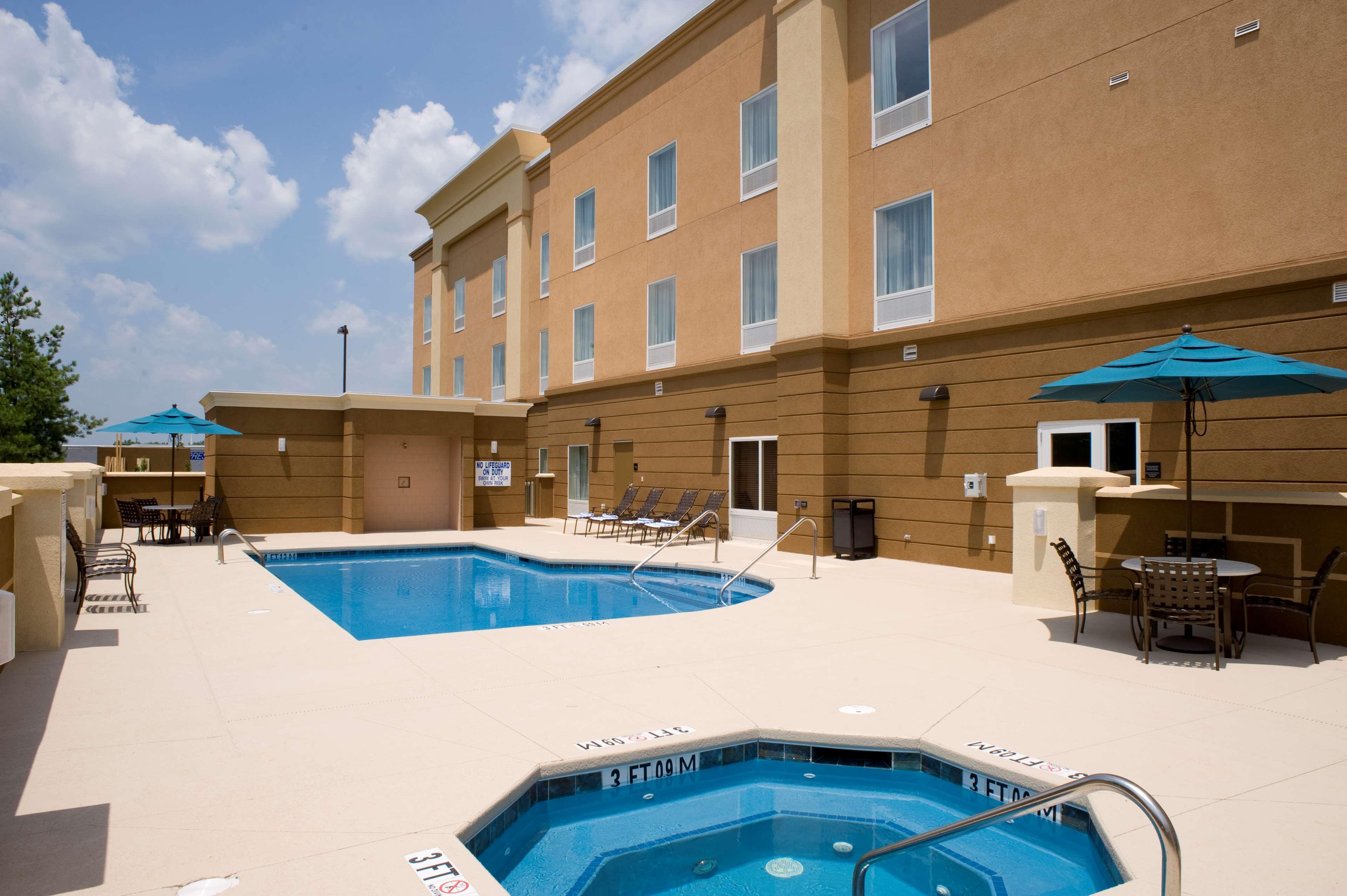 Vista Piscina Hampton Inn Anderson/Alliance Business Park