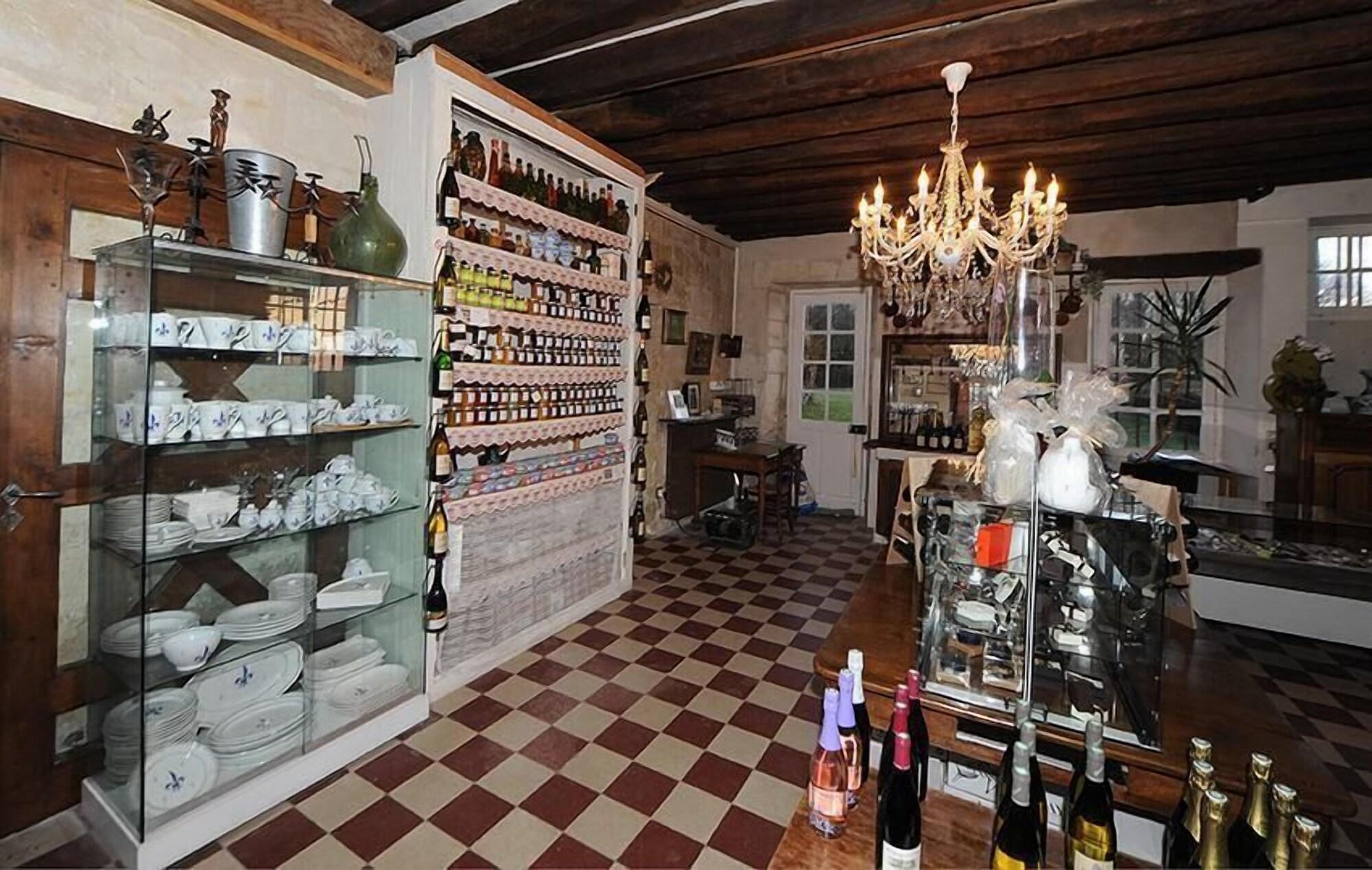 Restaurant Chateau De Jallanges