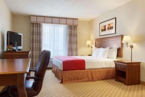 Alojamiento - Country Inn & Suites by Radisson, Nevada, MO