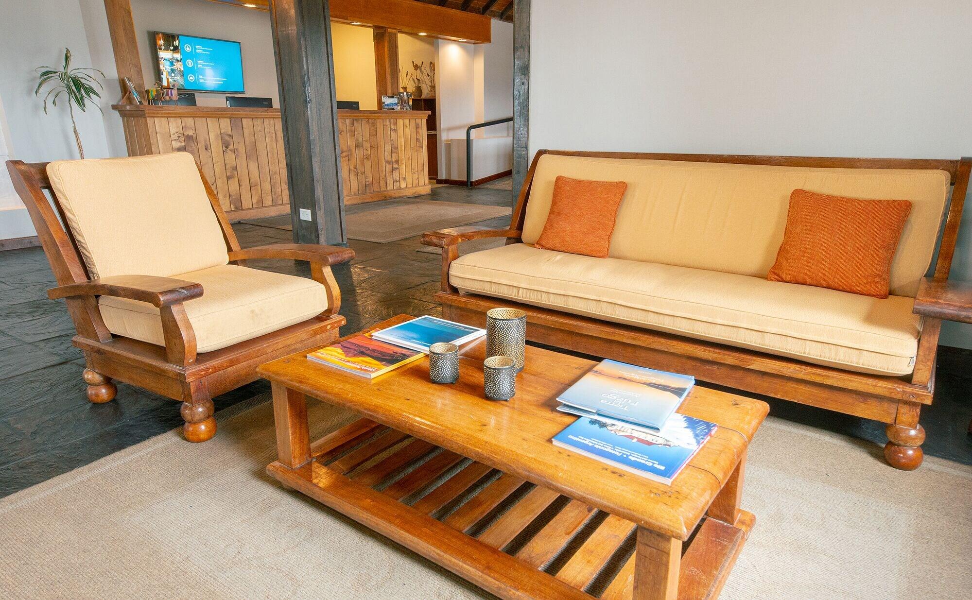 Vista Lobby Tolkeyén Ushuaia Hotel