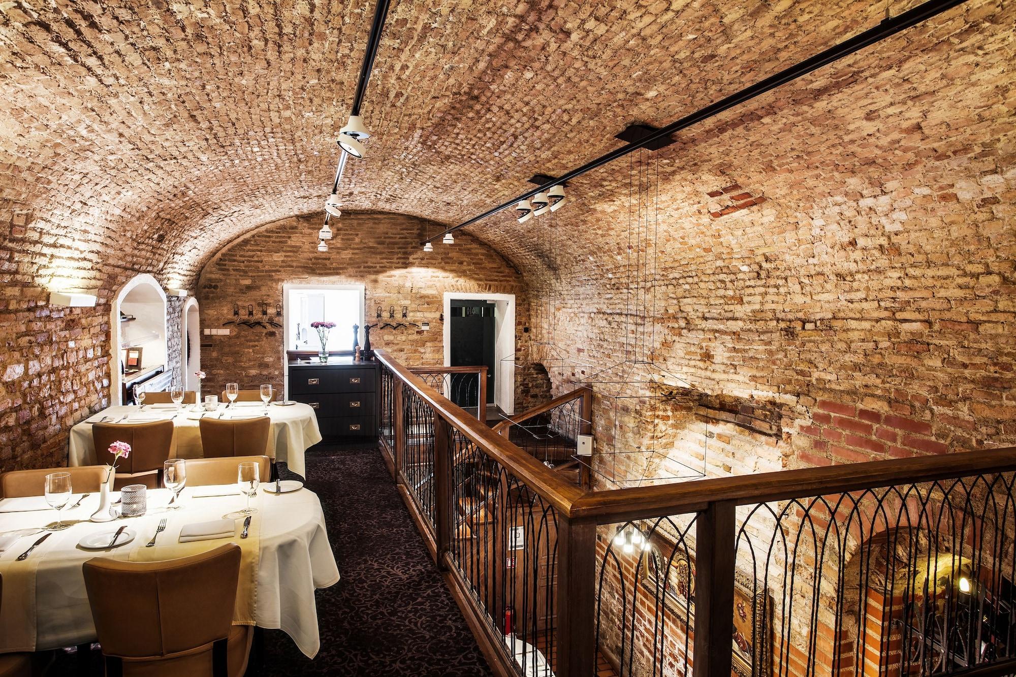 Restaurant Mabre Residence Hotel