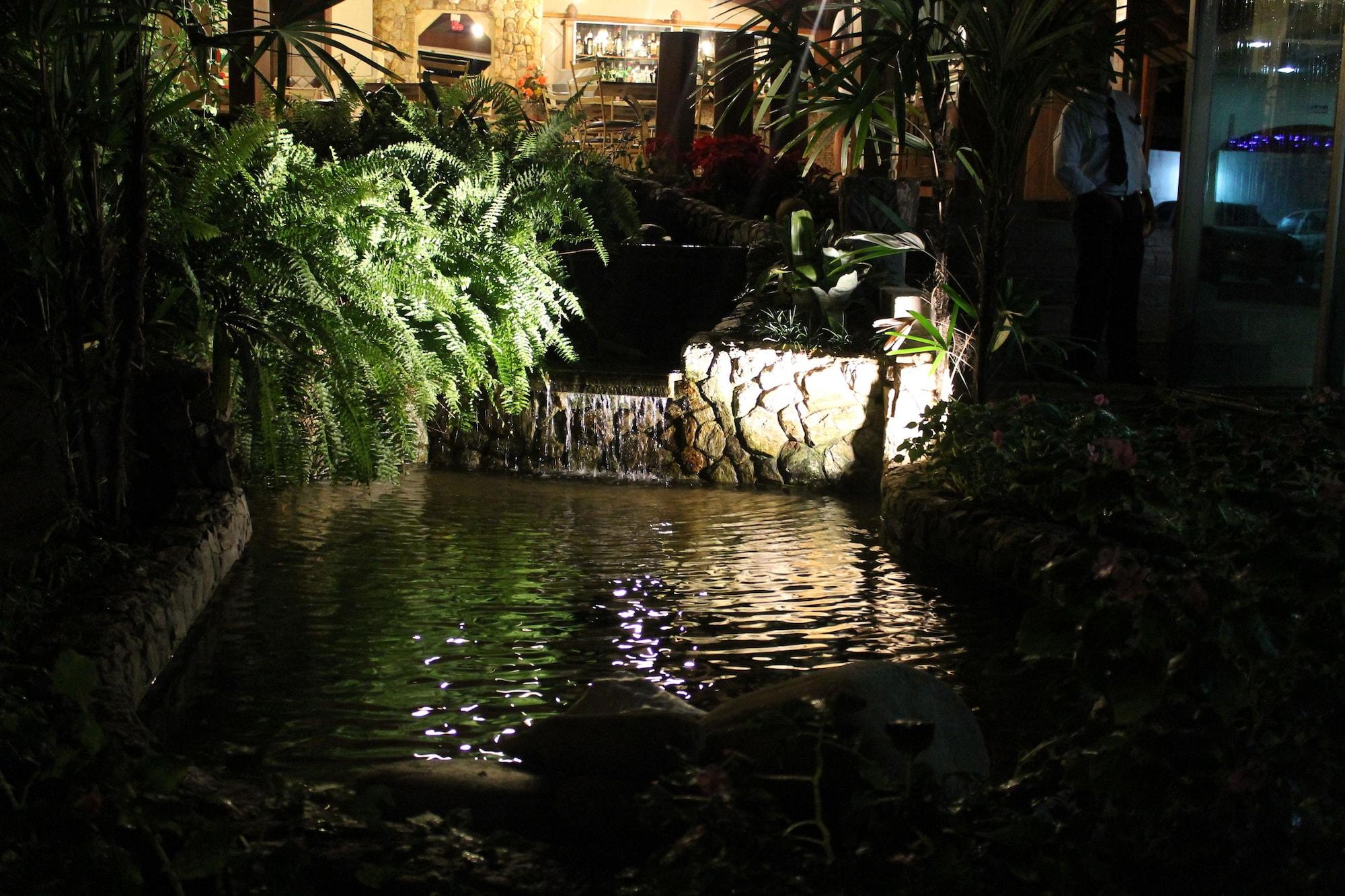 Vista Exterior Hotel Nações Plaza