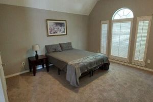 Alquiler Vacacional - Tall, Bright and Handsome in Addison!