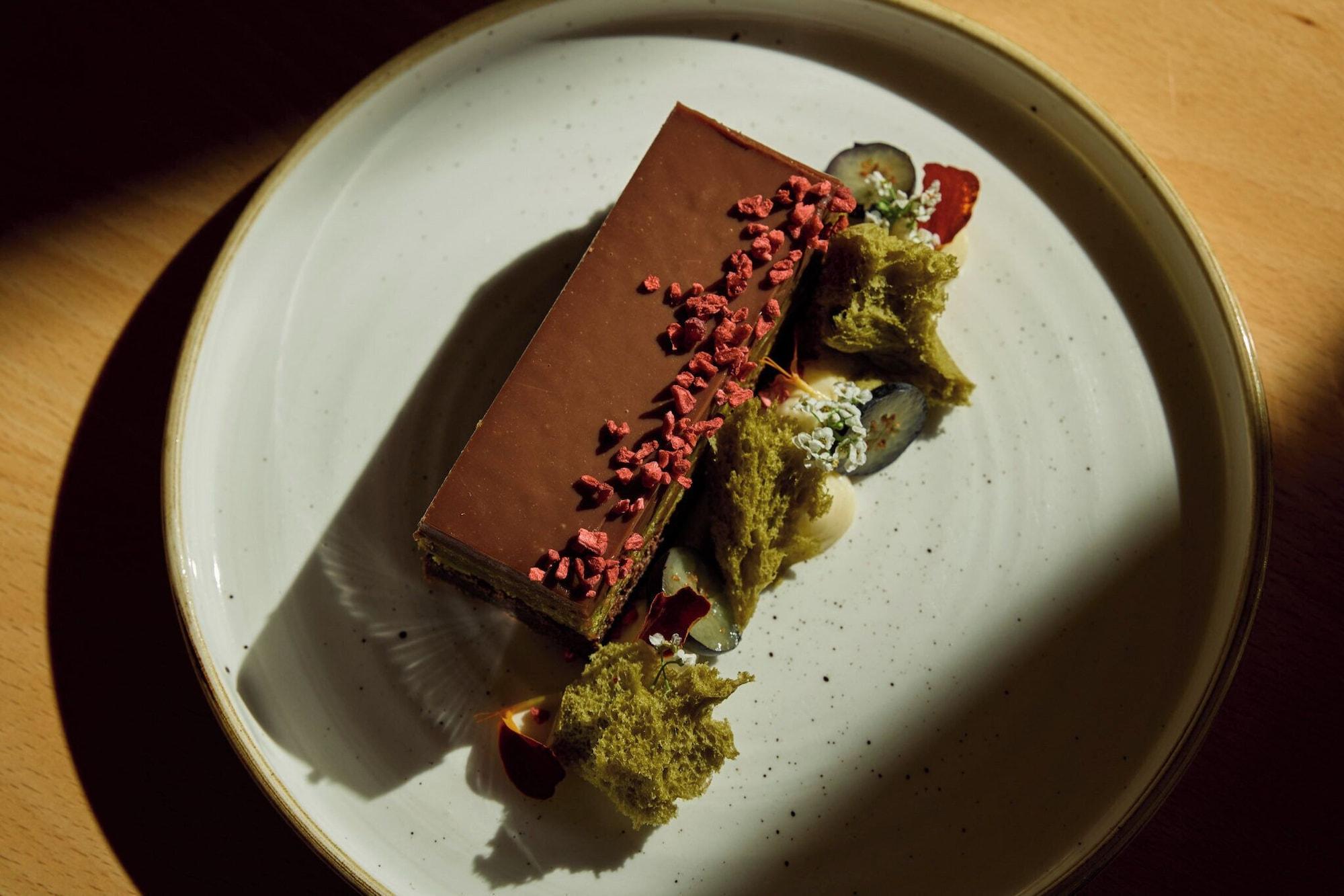 Restaurant Crowne Plaza Adelaide by IHG