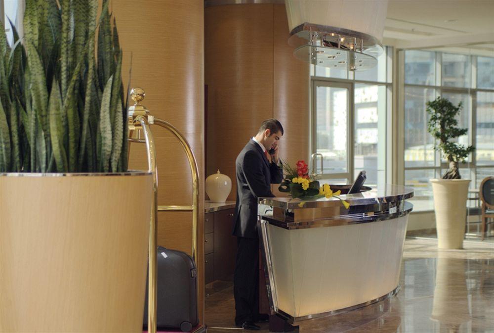Vista Lobby Qabila Westbay Hotel