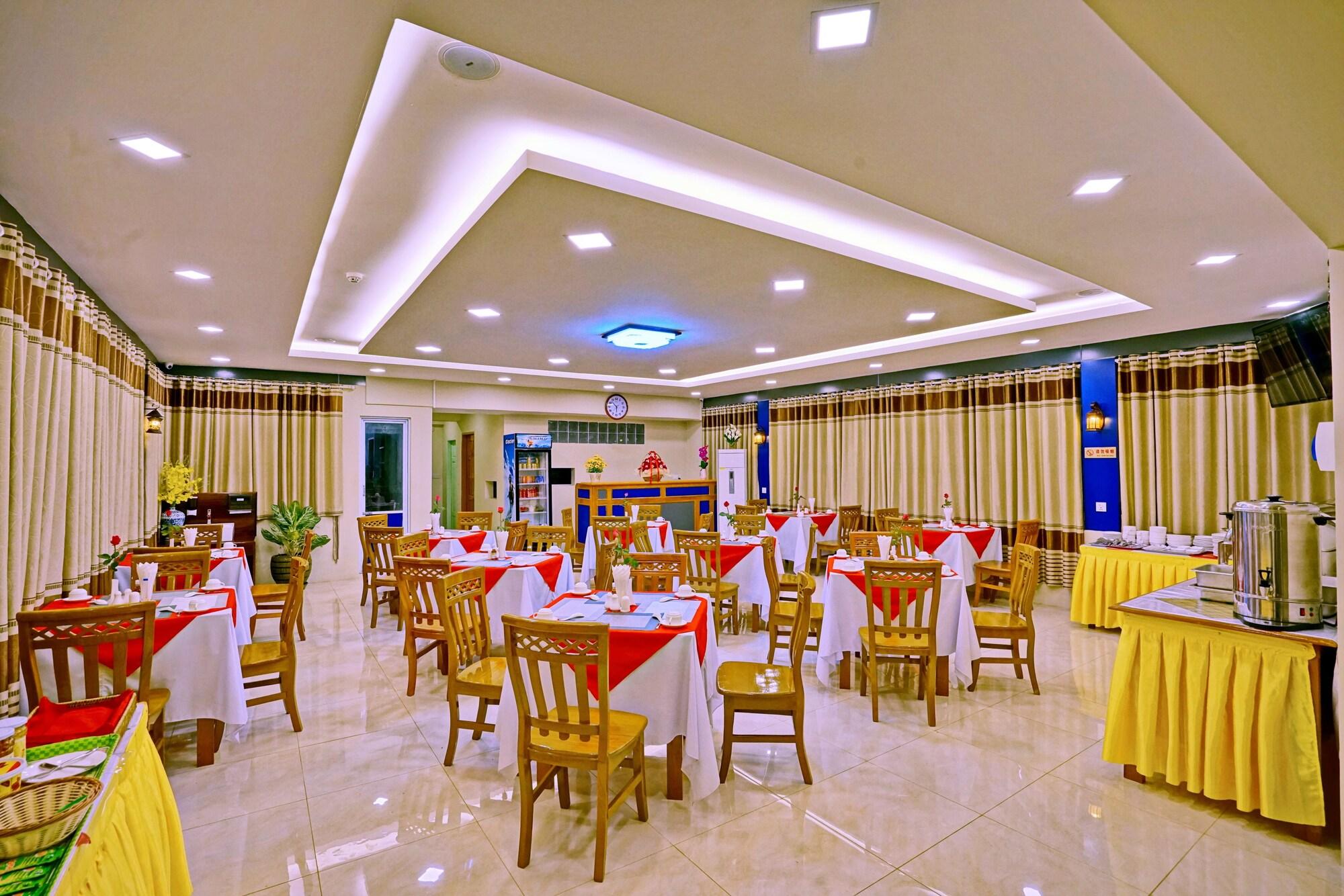 Restaurant Moon Light Hotel