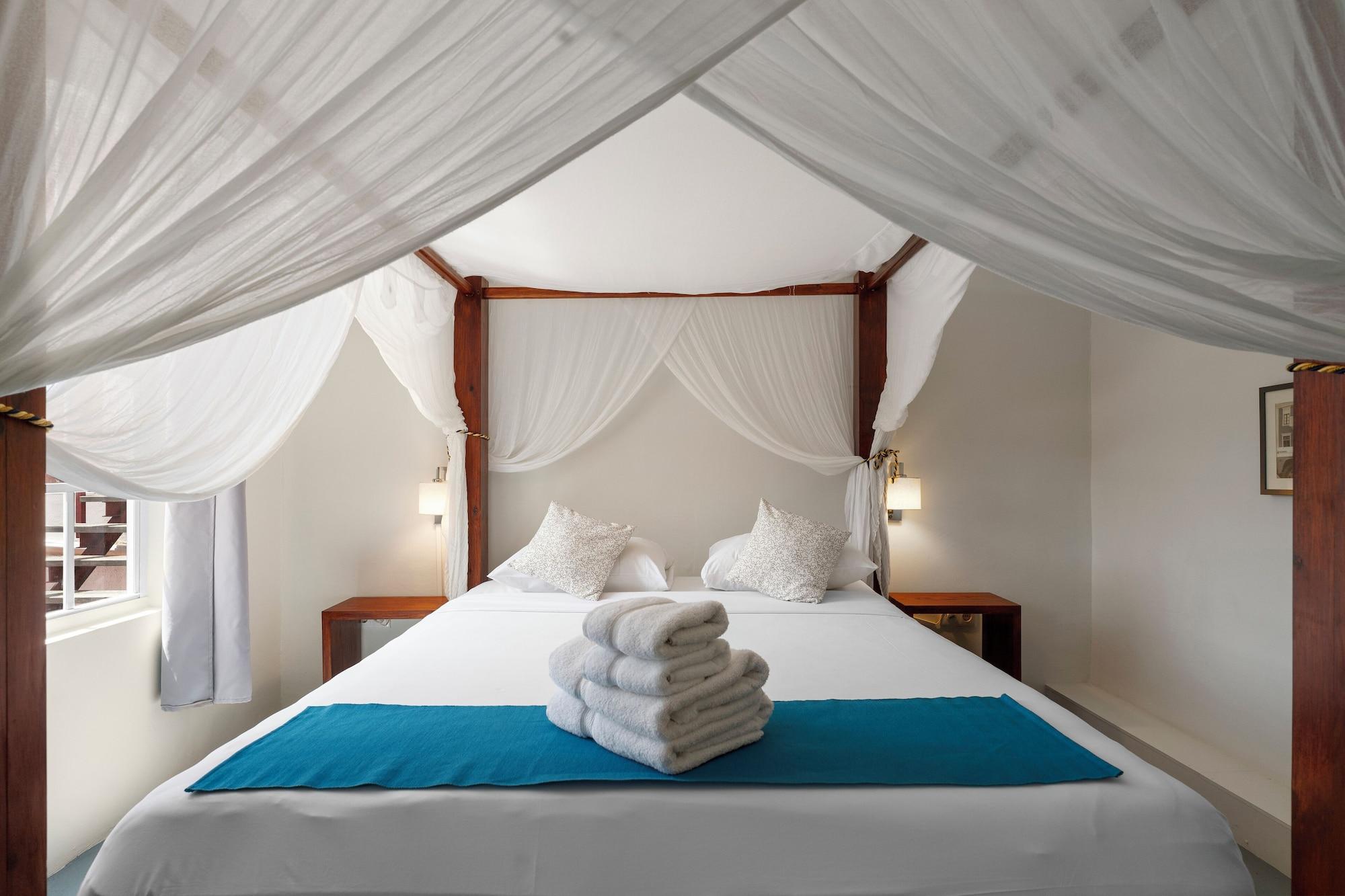Habitación The Ritz Village Hotel