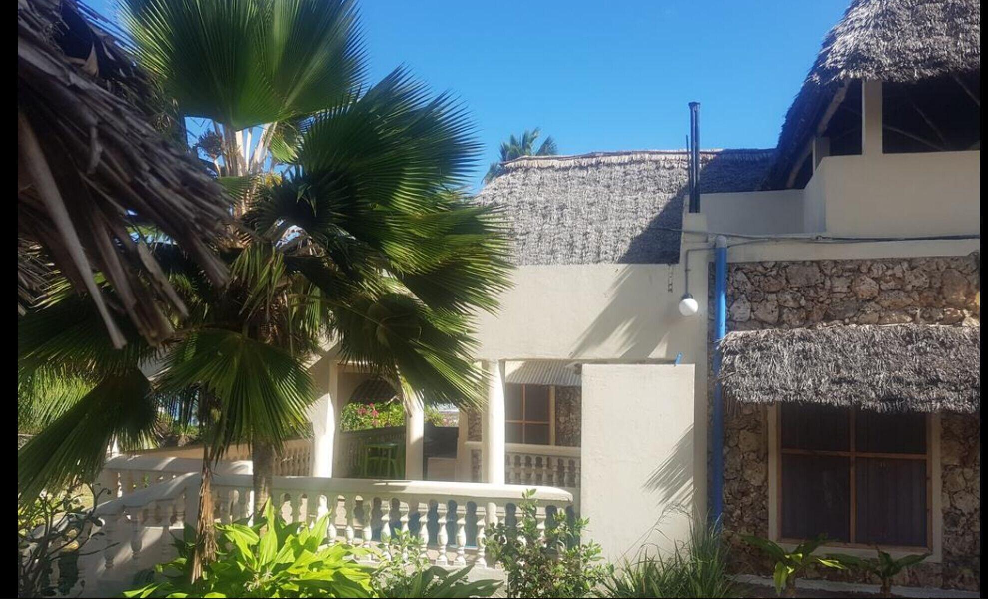 Vista Exterior Mbv Hotel Annex Deluxe Suite