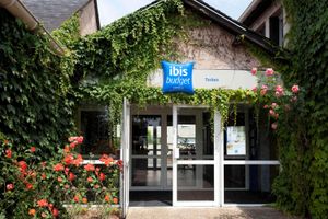 Alojamiento - ibis budget Tarbes
