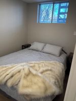 Alquiler Vacacional - Brand new apartment on leafy residential street. Fully equipped, on bus routes.