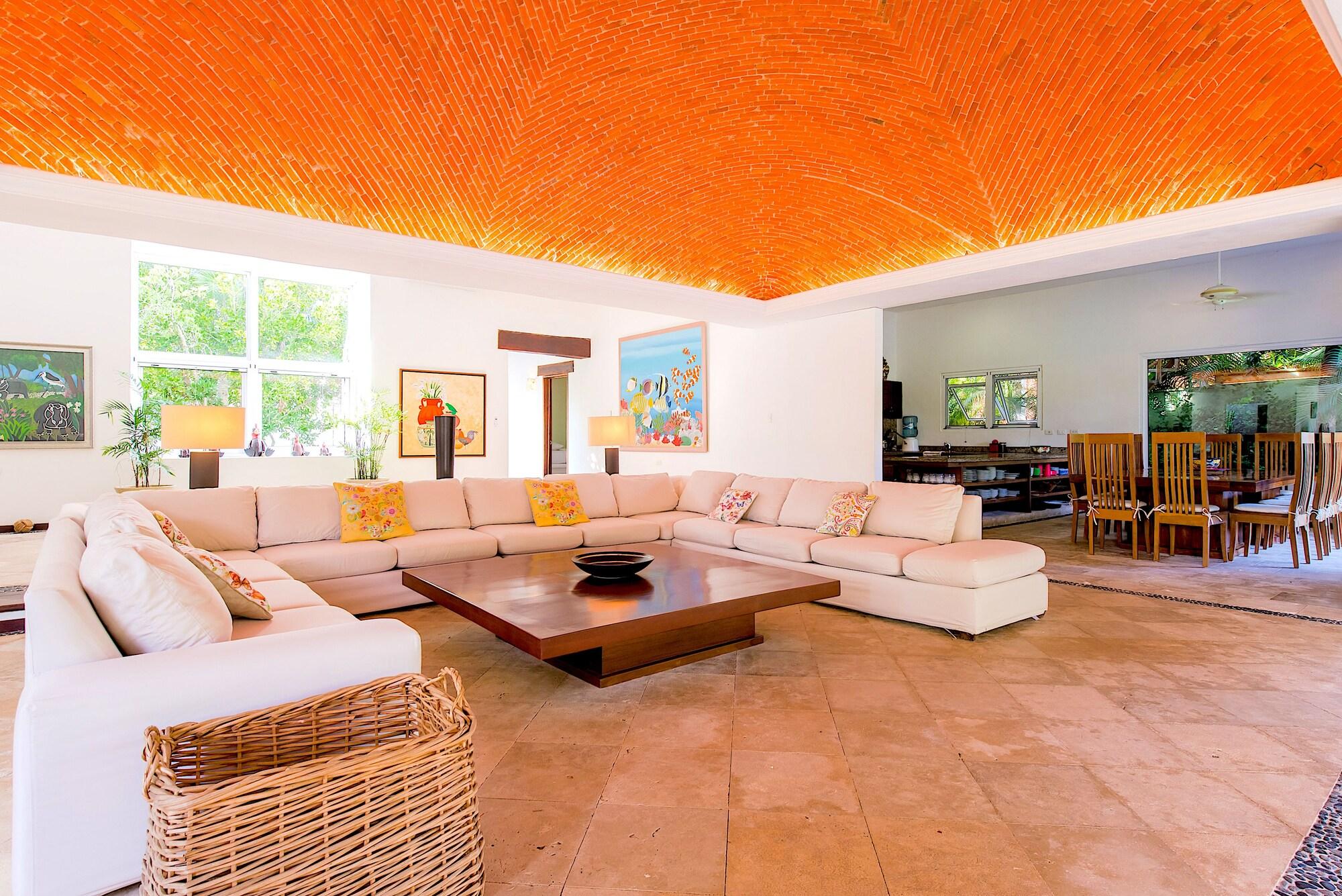 Bar/Salón Casa Caleta Akumal Villa en Laguna