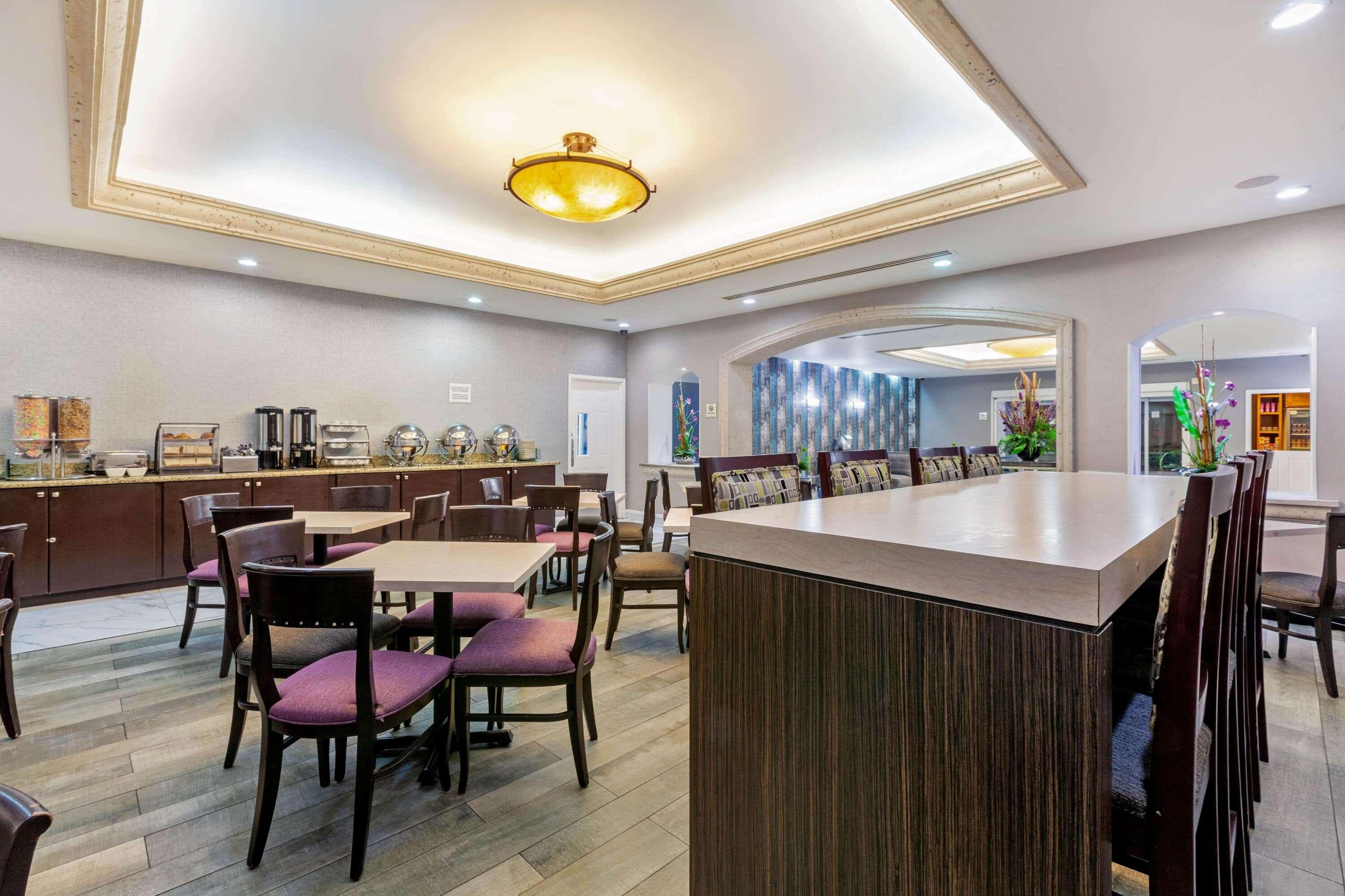 Restaurant La Quinta by Wyndham Cd Juarez Near US Consulate