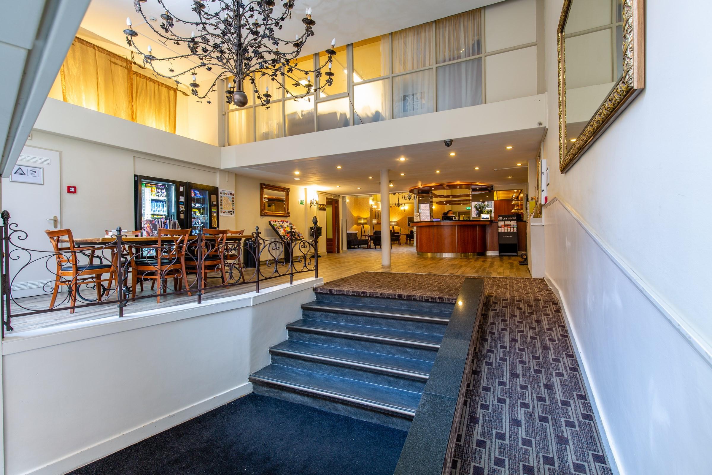 Vista Lobby XO Hotels City Centre