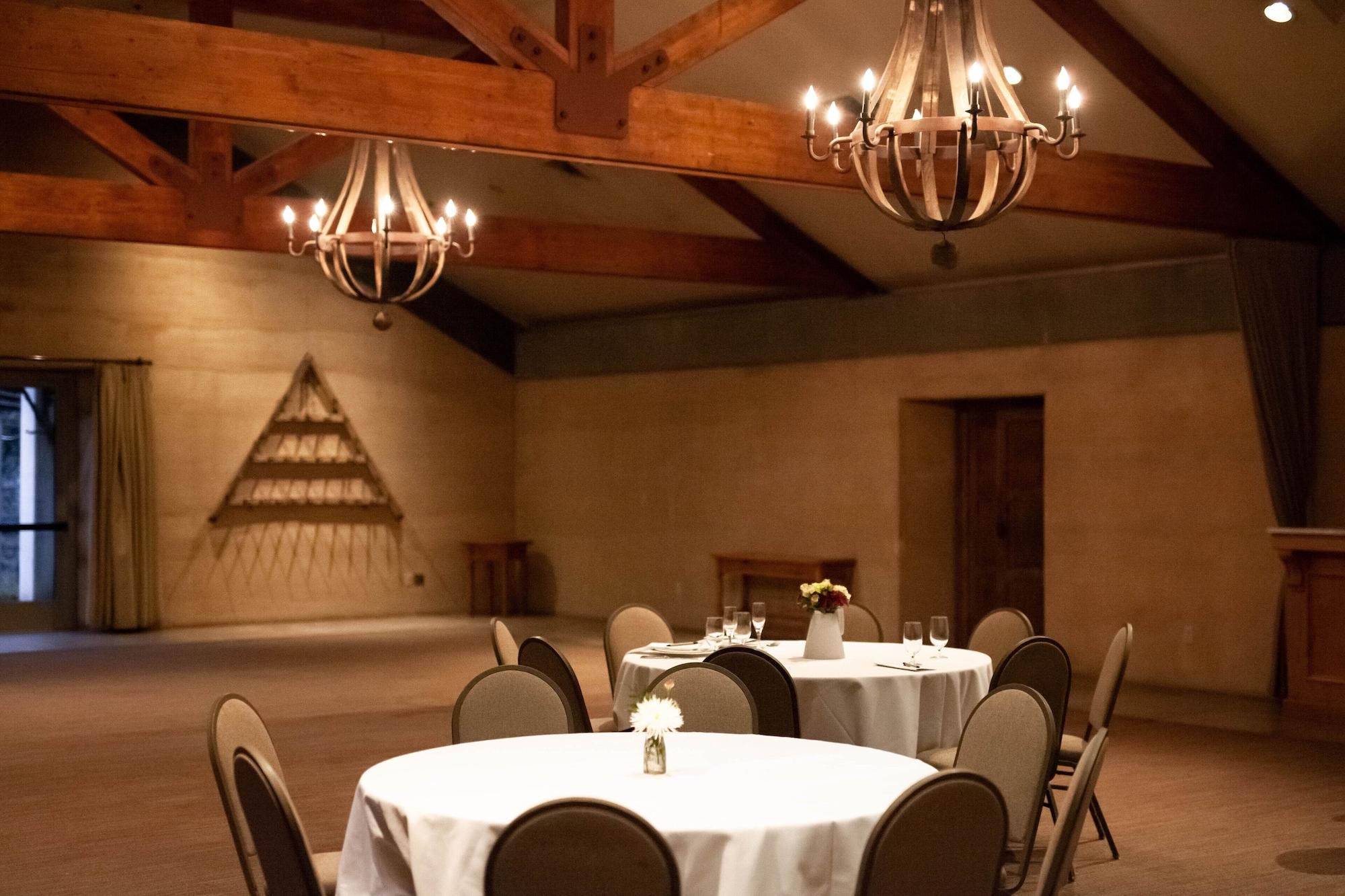 Salón de Baile Seven Branches Venue and Inn