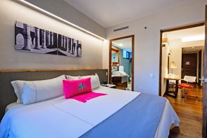 Alojamiento - Las Suites Campos Eliseos