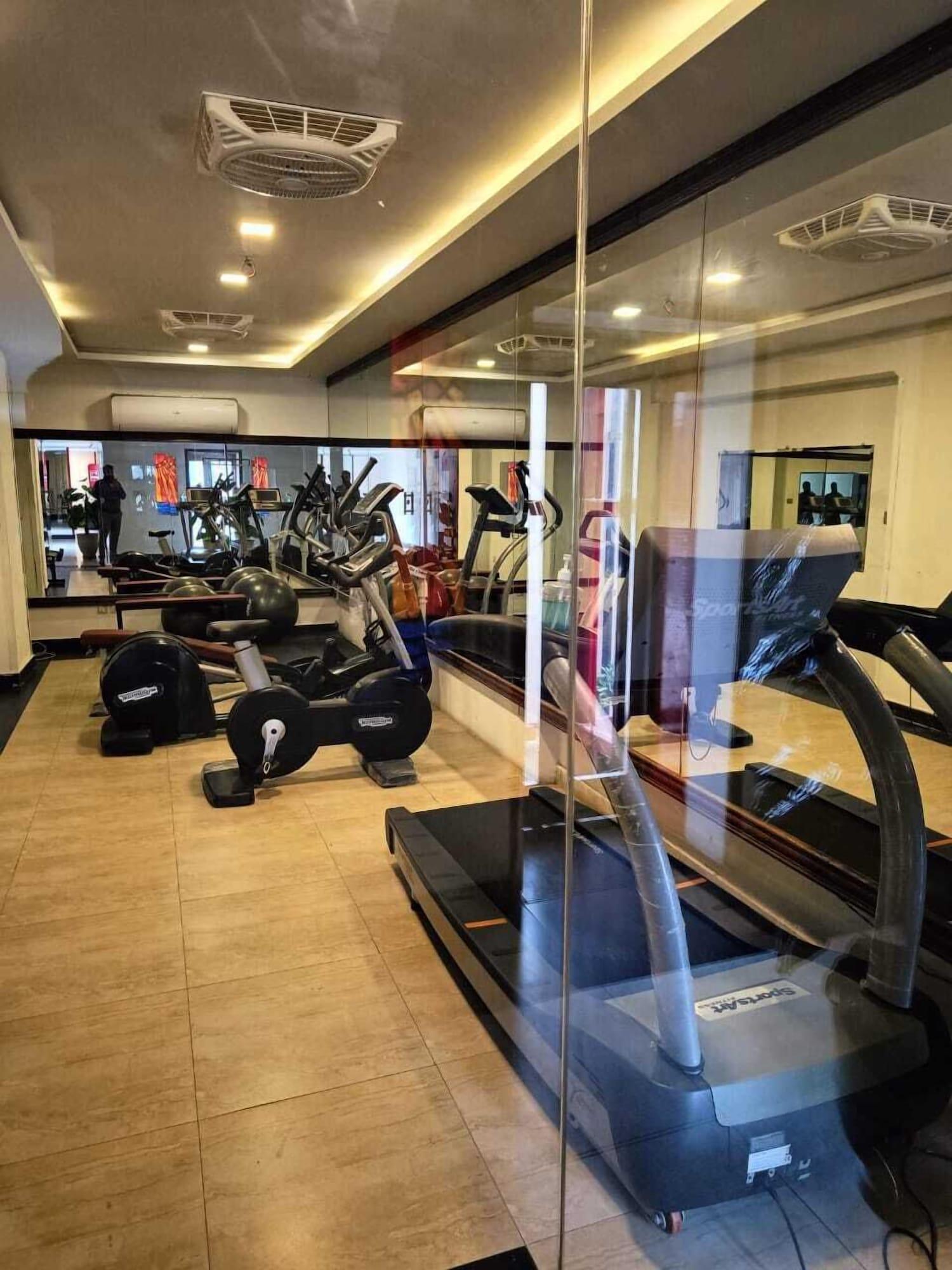 Gimnasio OBAN Hotel