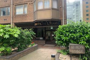 Alojamiento - Marlyn Lodge - City of London
