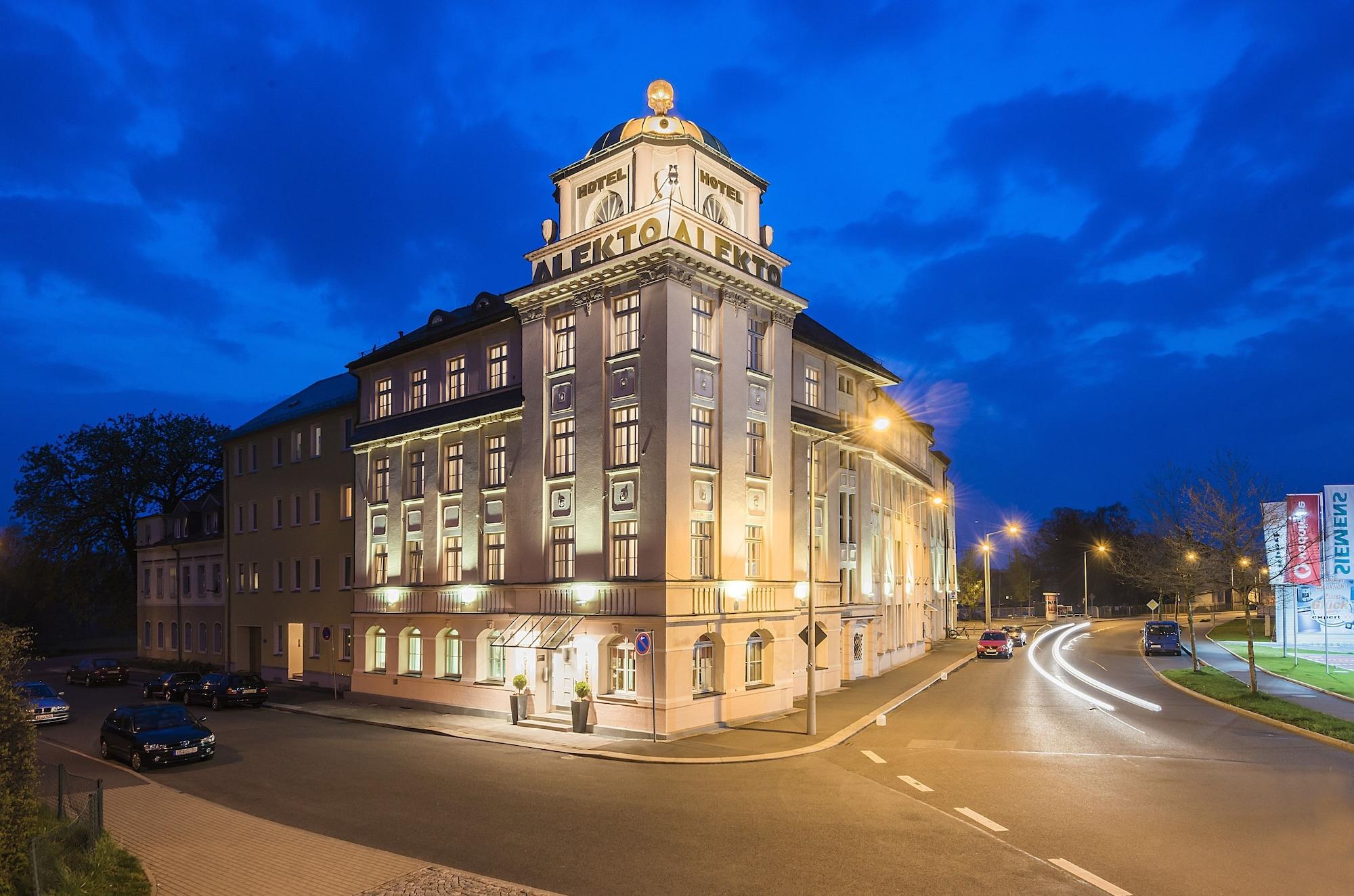 Varios Hotel Alekto
