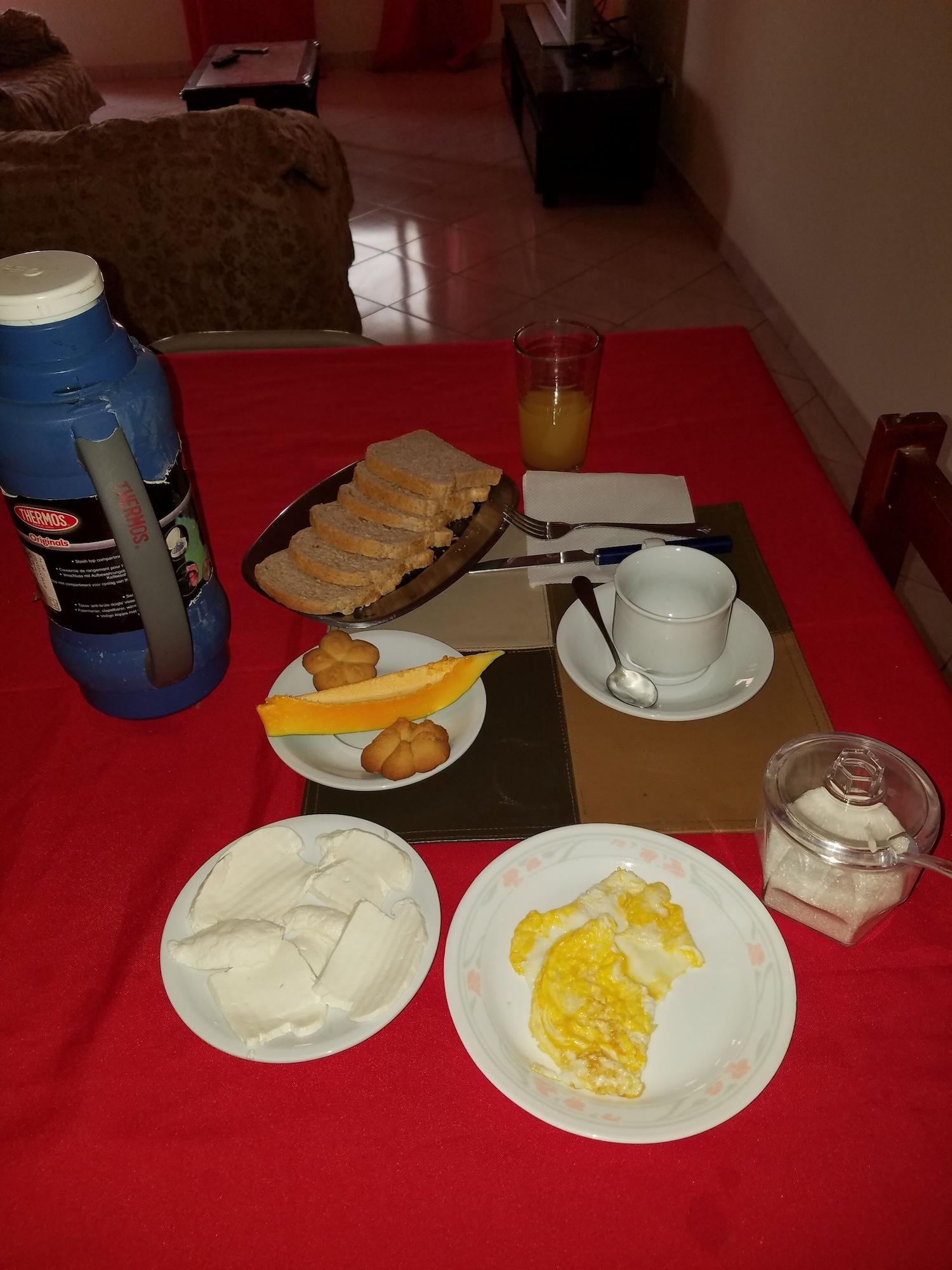 Equipamiento de Habitación Chez albino