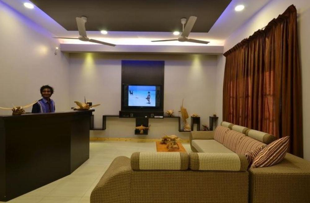 Vista Lobby Beach Residence