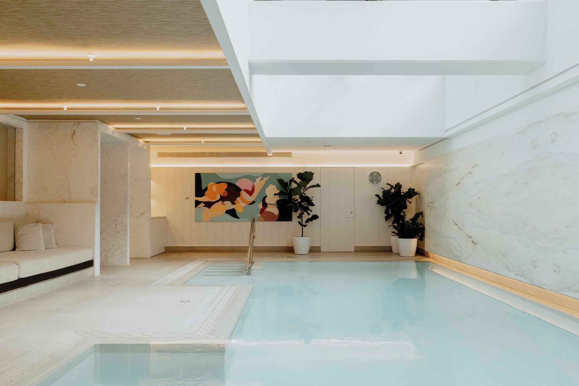 Vista Piscina Four Seasons Hotel Montreal