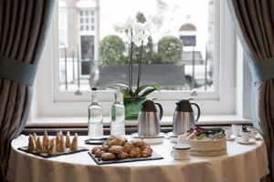 Alojamiento - Gem Langham Court Hotel