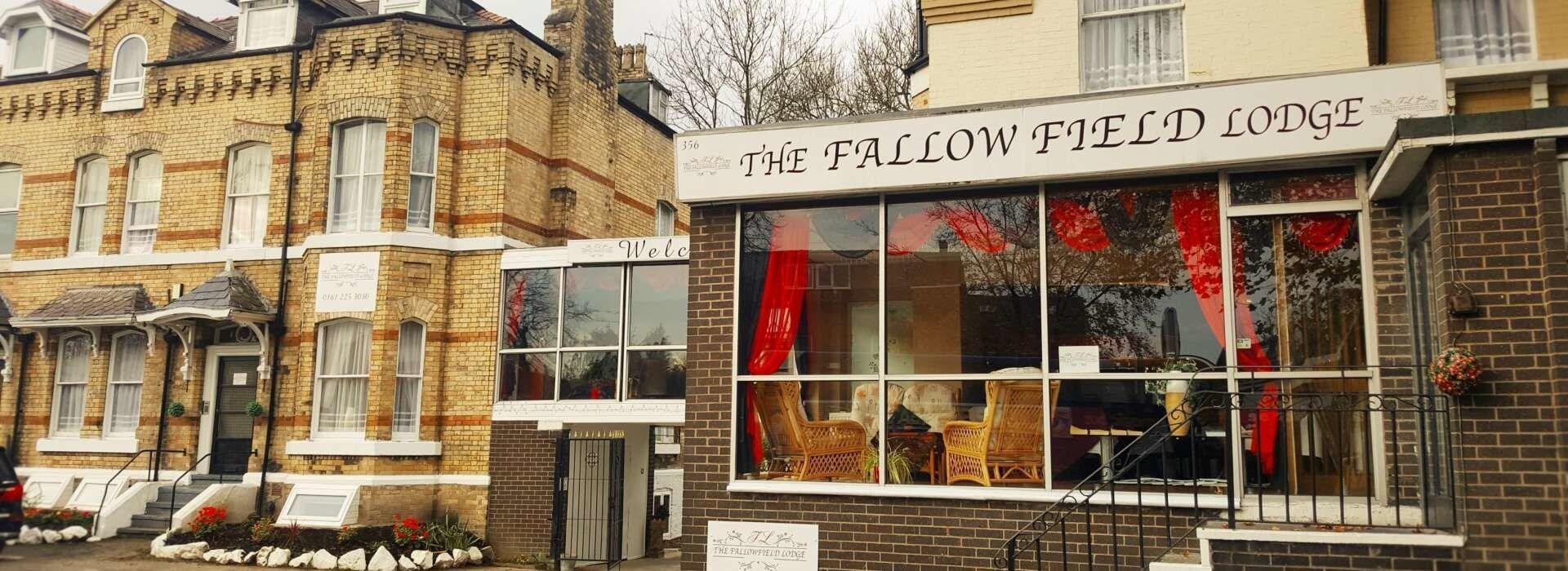 Varios The Fallowfield Lodge