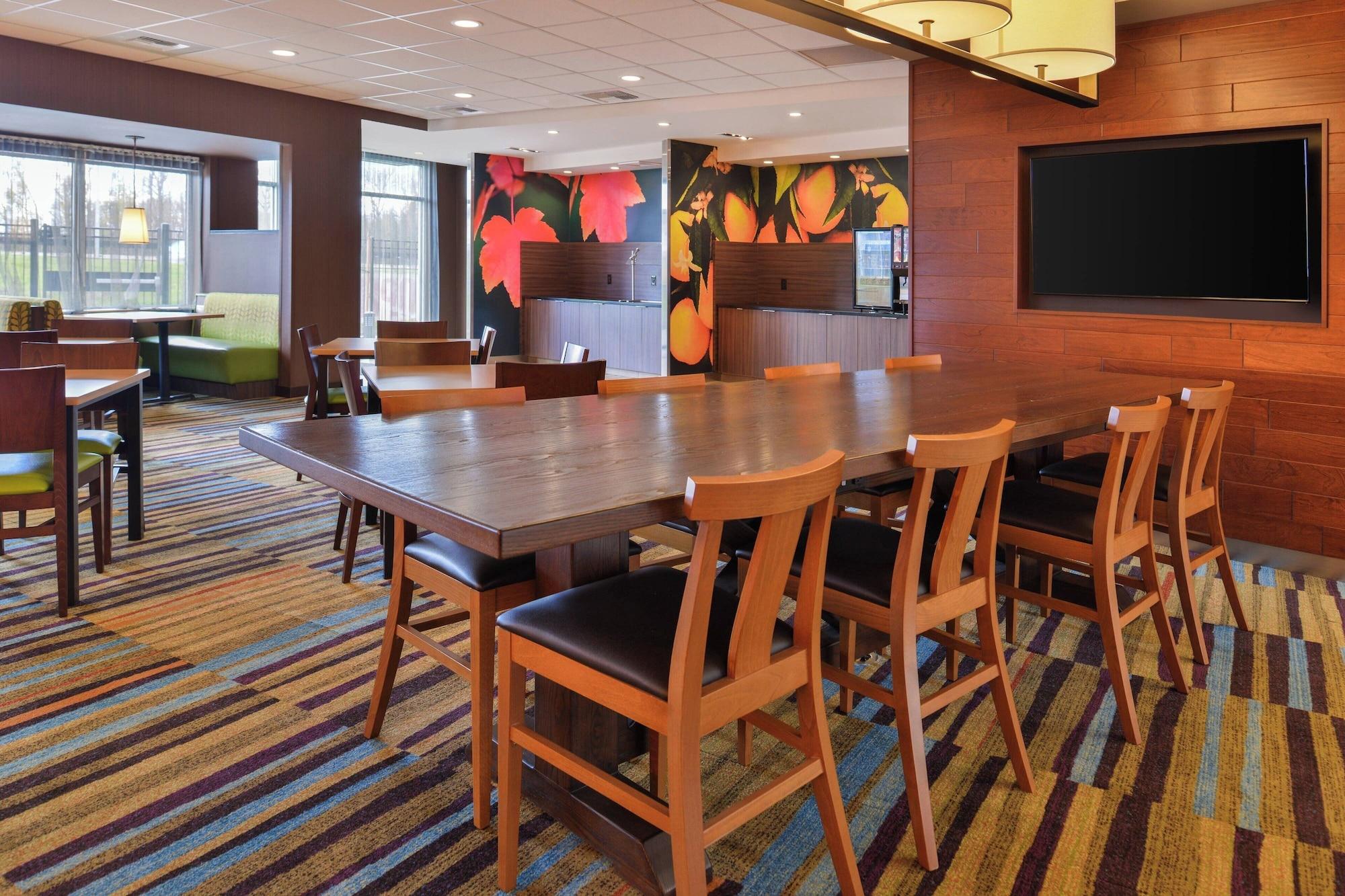 Restaurant Fairfield Inn & Suites by Marriott Eugene East/Springfield
