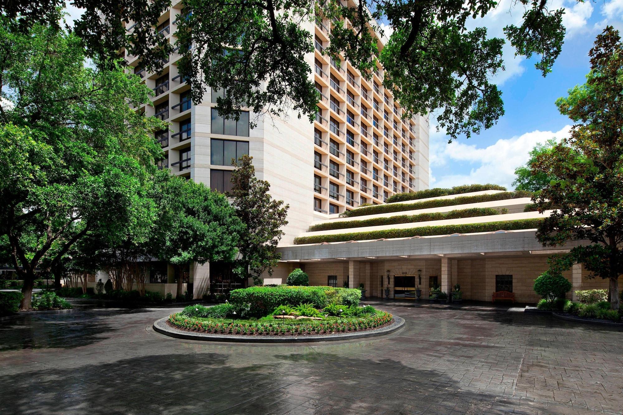 Vista Exterior The St. Regis Houston