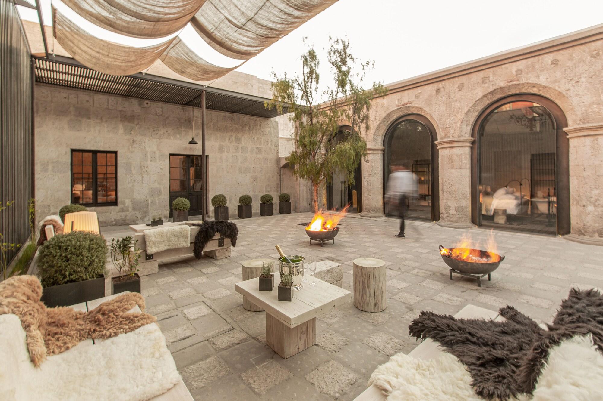 Varios CIRQA - Relais & Châteaux