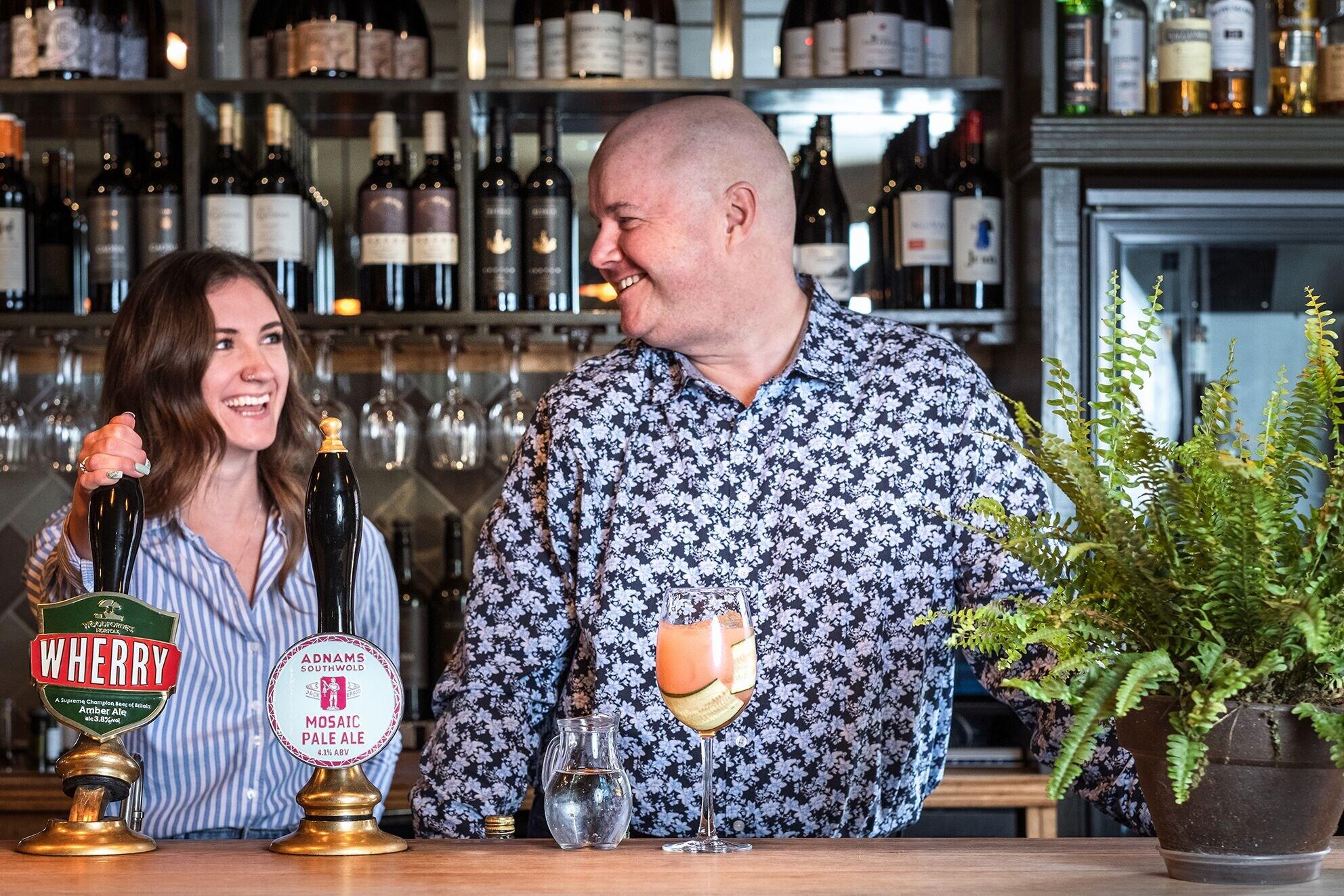 Bar/Salón The Crown Stoke By Nayland