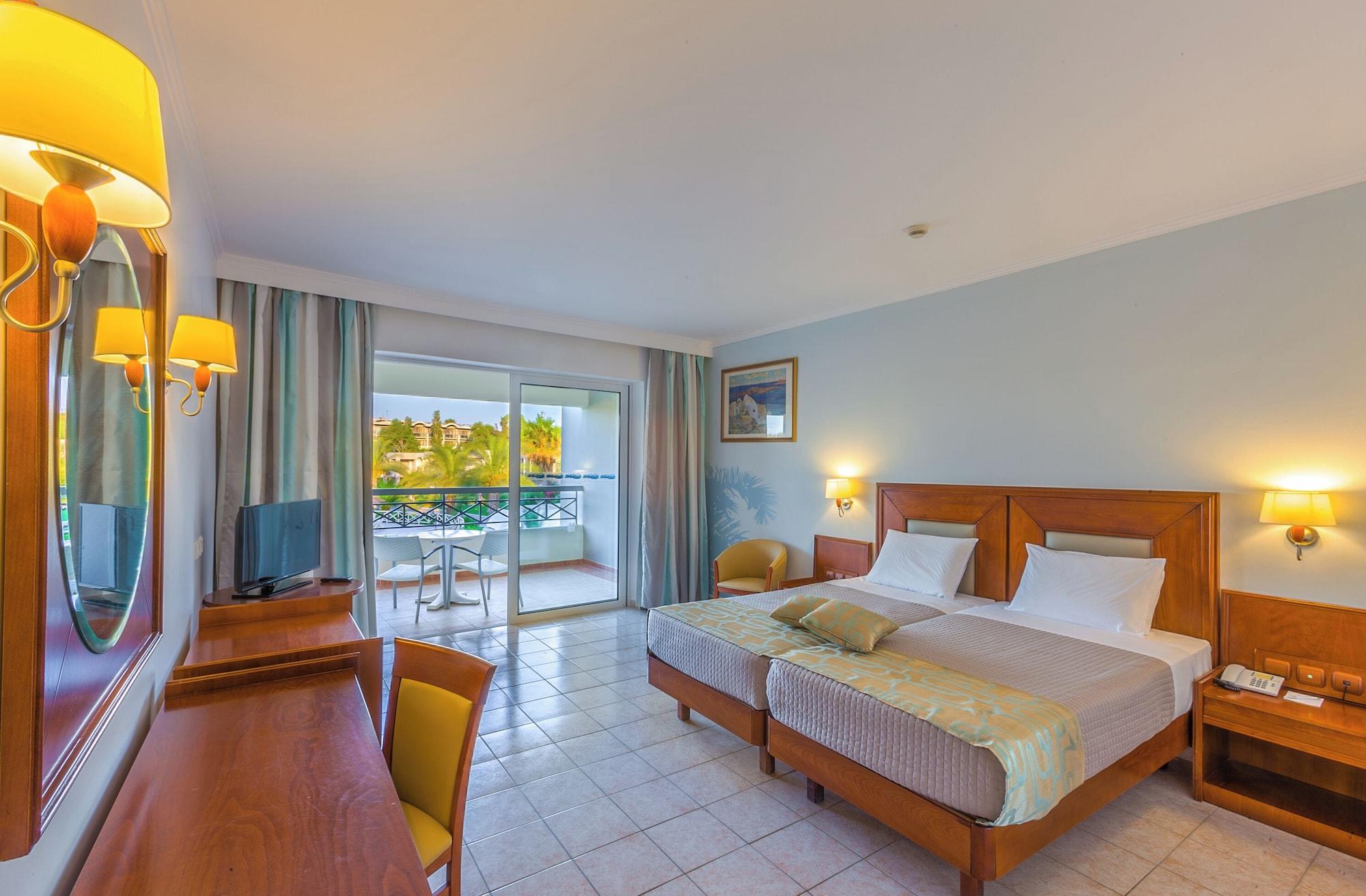 Habitación Kipriotis Maris Suites - All Inclusive