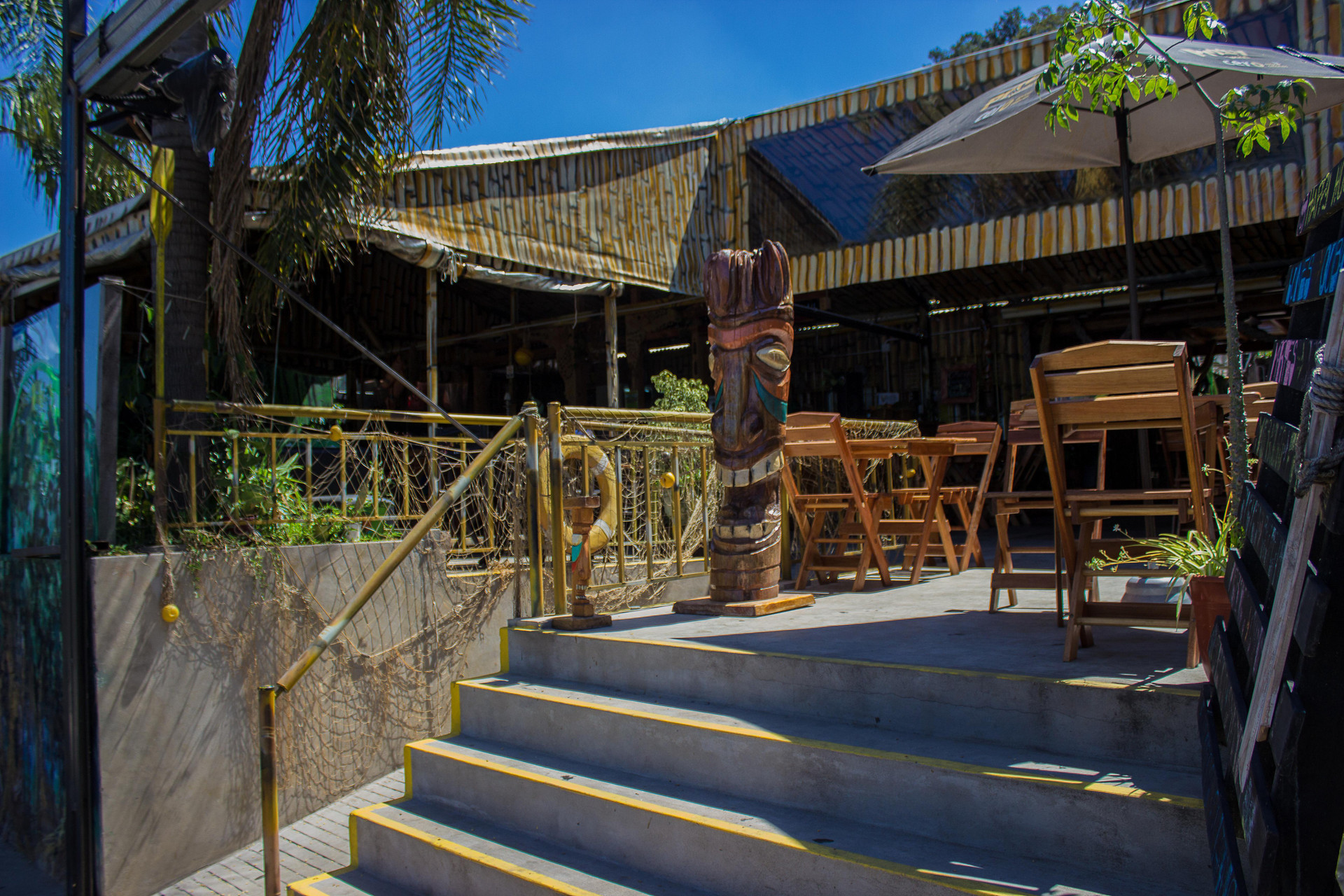 Vista Exterior Club del Rio Hostel