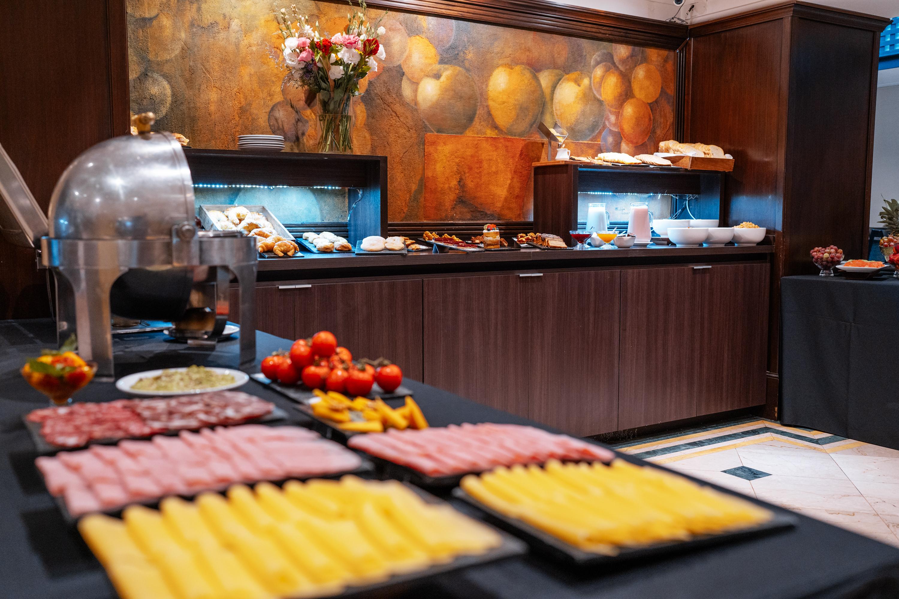 Restaurant Amérian Executive Mendoza Hotel