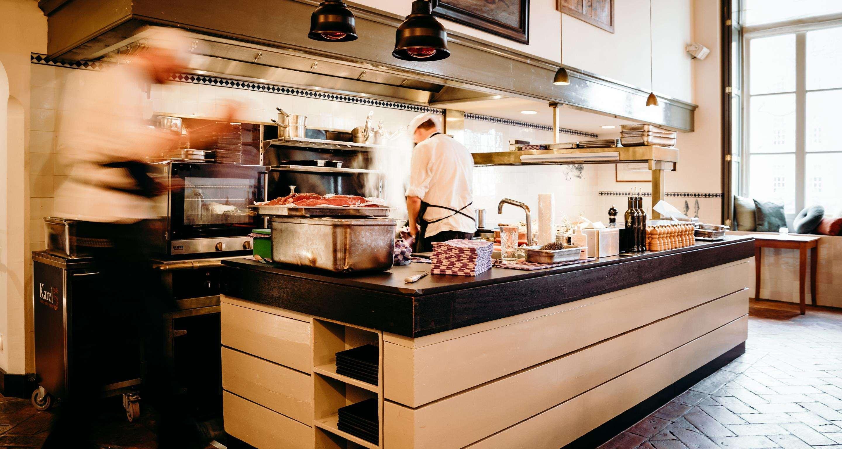 Bar/Salón Grand Hotel Karel V